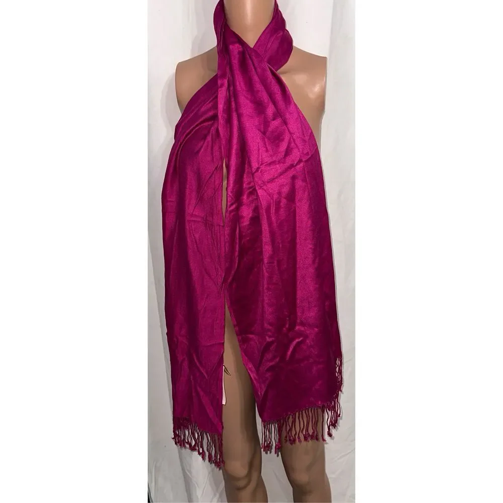 NEW WITH TAGS Collection Eighteen sofy flowy pink scarf